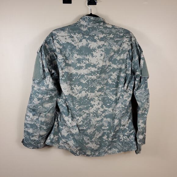 Army Combat Uniform Coat in Digital Camo Size S - Picture 7 of 11